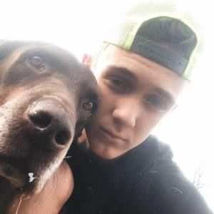 Meet your Posher, Kyle